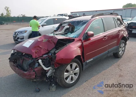 2011 Subaru Outback 2.5I Premium z USA, uszkodzony, nr VIN 4S4BRBCC2B3393299